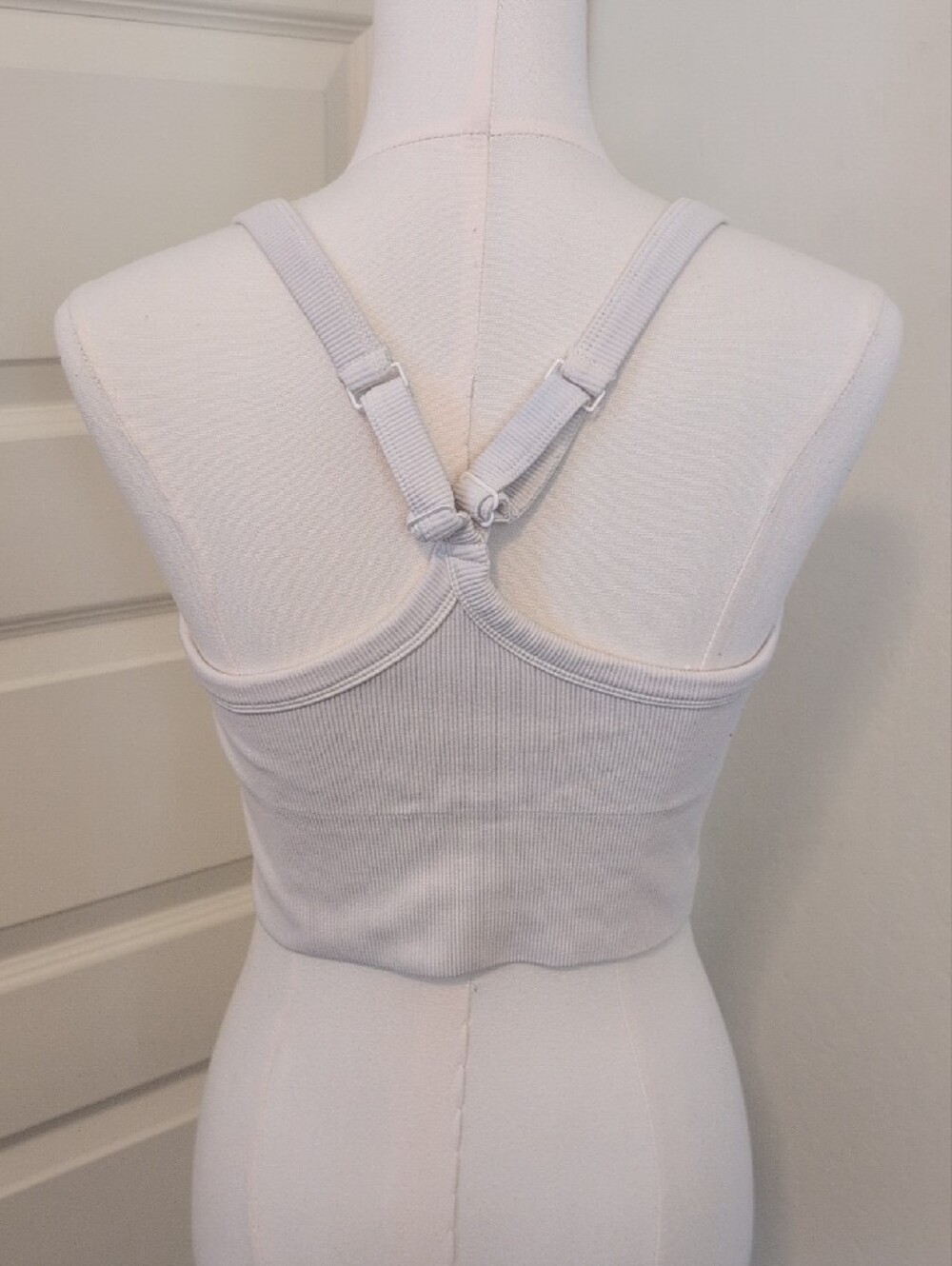 YOGALICIOUS Seamless Rib Illume Tank Bundle of 2 Ribbed Cross Back Bralette XL - Picture 8 of 11